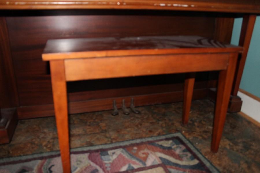 Rice Mirror Upright Piano Mahogany Wood Veneer on Casters w/ Stool