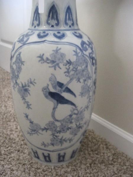 Stratford Blue/White Oriental Perched Birds/floral Design Semi-Porcelain Vase