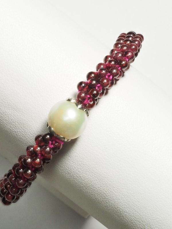 Silver Genuine Garnet & Fresh Water Pearl Bracelet