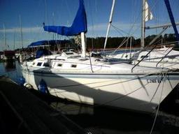 Hunter 34ft Sailboat 1984 Model