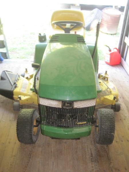 John Deere LX188 Riding Mower K Series