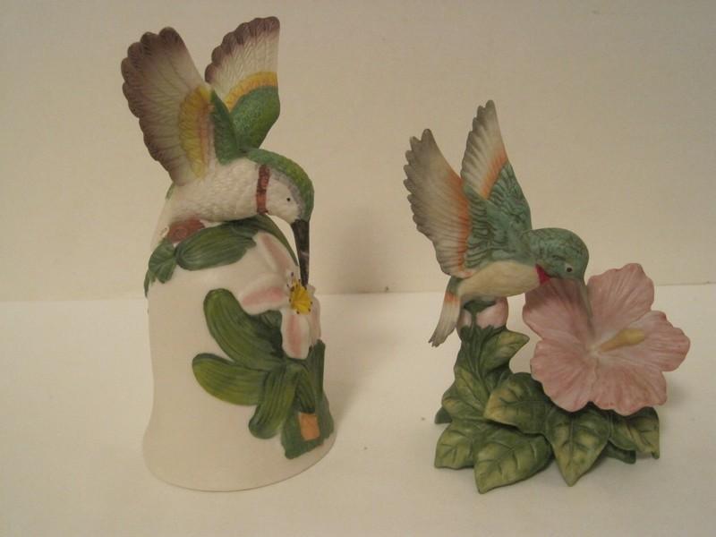 Lot - Homco Bisque Hummingbird/Hibiscus Flower Figurine 4 1/4"