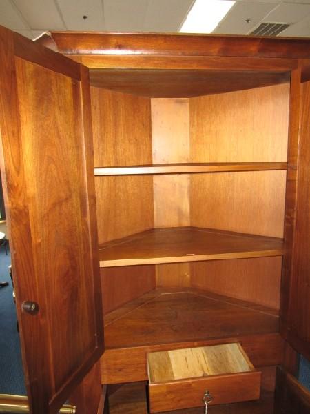 Wooden Corner Cabinet Standing Curved Panel Design 2 Hutch Doors Top w/ 3 Inlay Shelves