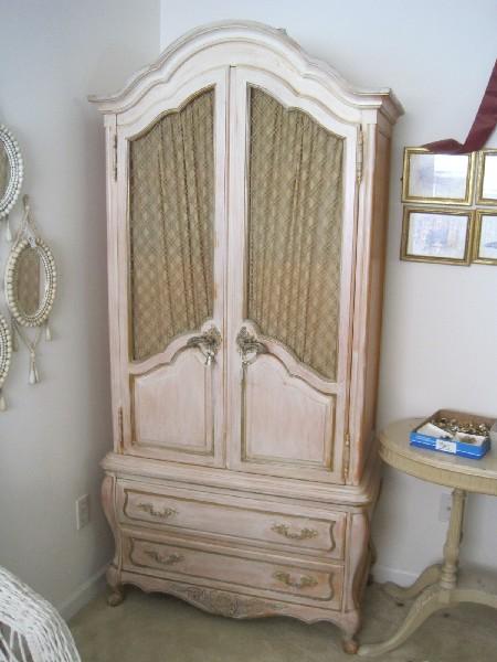 French Chateau Style Armoire w/ Arched Pediment, 2-Over-2 Painted w/ Gilted Trim