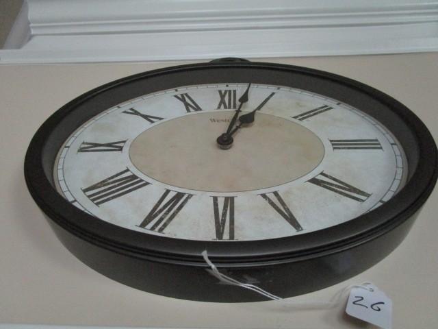 Westclox Oval Clock w/ Scalloped Urn Finial