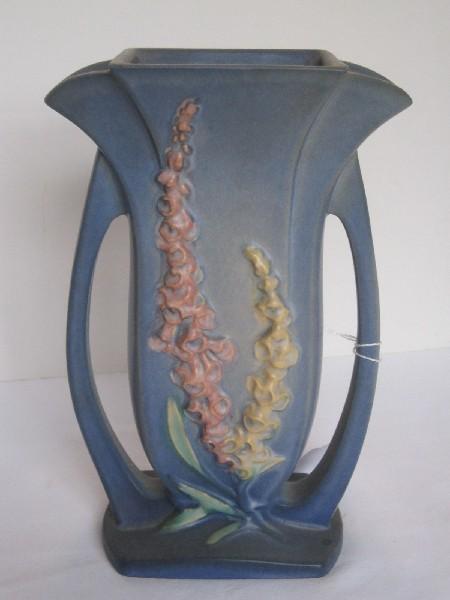 Roseville Pottery 9" Foxglove Pattern Double Handled Fan Vase