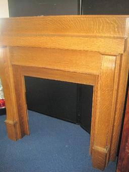 Stately Albemarle Mantel Co. Queen Quality Hardwood Quarter-Sawn Oak Mental