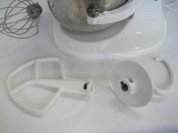 White Kitchen Aid Stand Mix Heavy Duty w/ Bowl Lift, attachments & Splash Guard