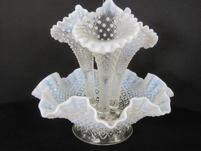 Fenton Diamond Lace Pattern French Opalescent 4 Piece Epergne 3 Lily Horn