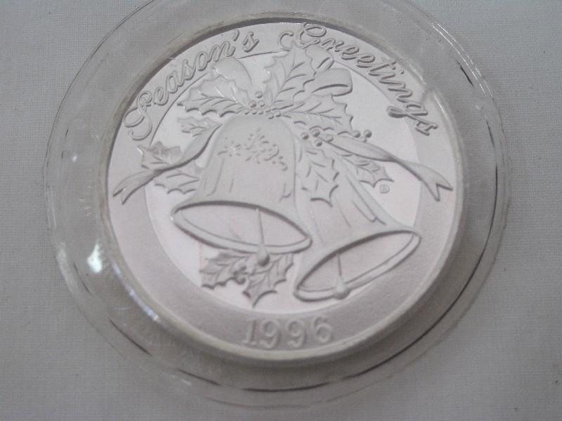 1996 Season's Greetings 1 Troy Ounce .999 Fine Silver Coin