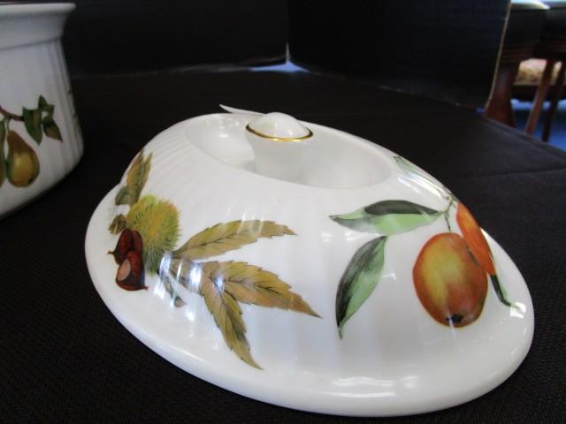 Fruit/Wheat/Berry Pattern Oval Dish w/ Gilted Rim, Royal Worchester Fine Porcelain