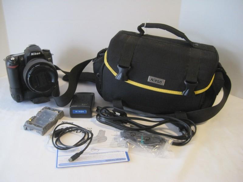 Nikon MB-D80 Digital Camera w/ Super Lens Sunpack 67mm Nikon DX Lens 18-135mm