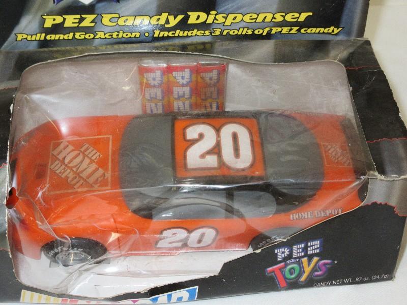 Pez Candy Racing NASCAR Candy Dispenser Toy #20 Home Depot Tony Stewart