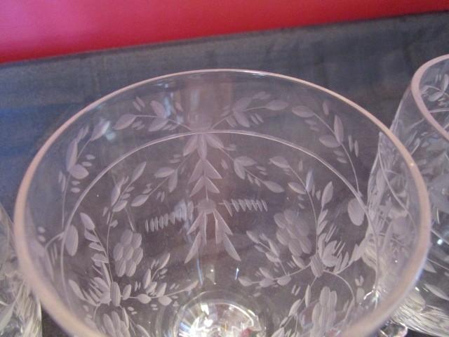 5 Lead Crystal Wine Glasses Etched Floral/Leaf Pattern