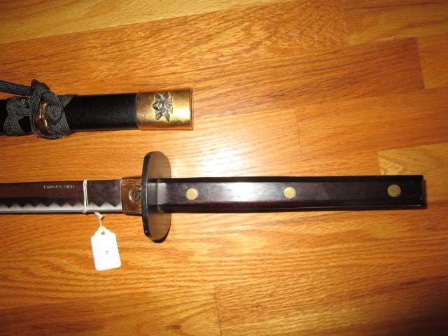 Katana w/ Wood Handle/Hilt "B" Engraved Hilt w/ Matching Wood Sheath