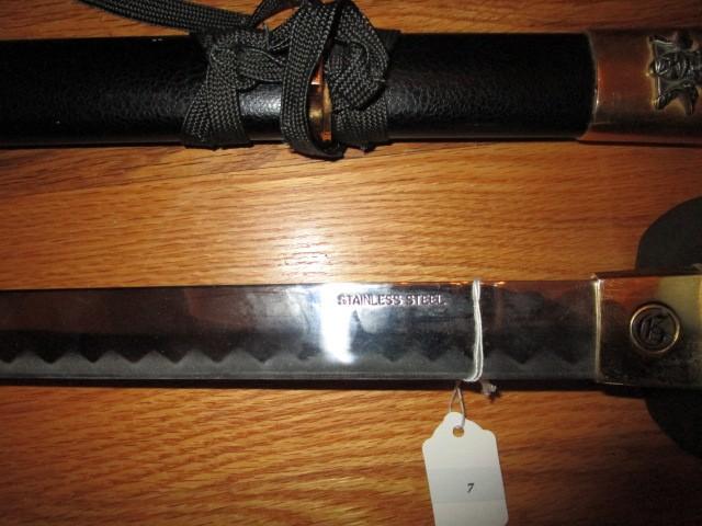 Katana w/ Wood Handle/Hilt "B" Engraved Hilt w/ Matching Wood Sheath