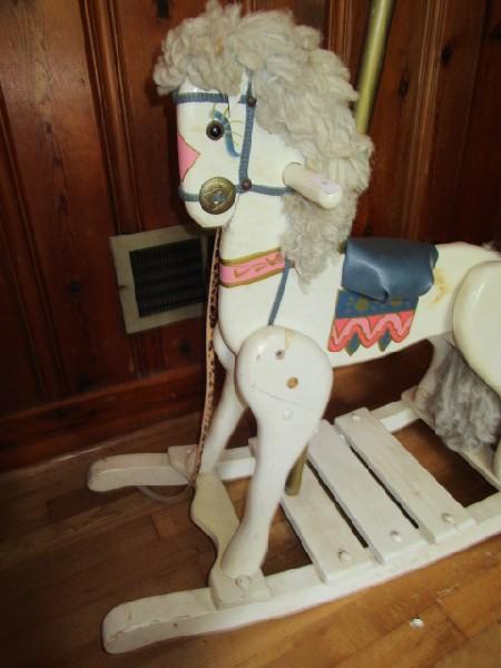 Vintage White Wooden Rocking Horse Carousel Design