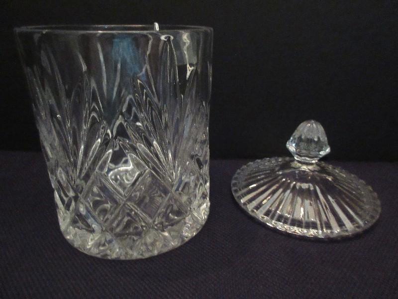 Hand Crafted Lead Crystal Covered Candy Dish Pineapple Pattern