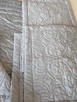 Noble Excellence Bedspread Symphony Pattern Cypress Color w/ Sewn Outline