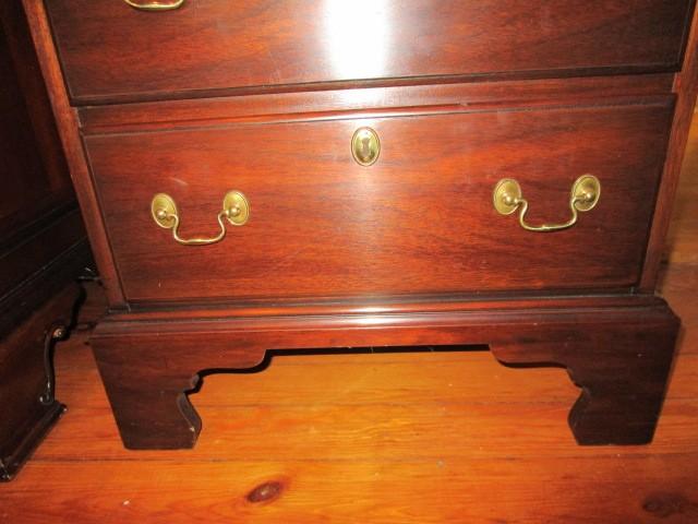 Henkel Harris Virginia Galleries  Mahogany 7 Drawer Tall Chest Curved Bracket Feet Brass Pulls