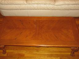 Traditional Oak Coffee Table w/ Scalloped Shell Carved Knee on Ball & Claw Foot