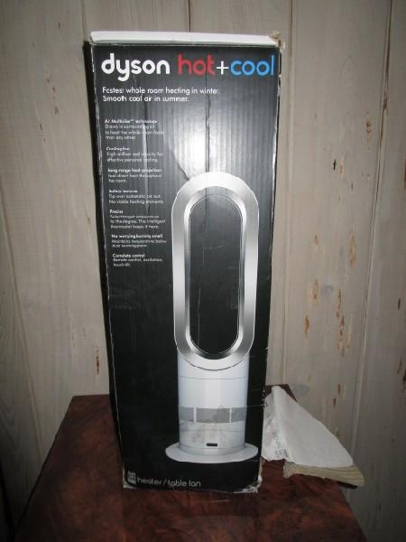 Dyson Hot & Cool AM04 Table Fan in Box w/ Remote