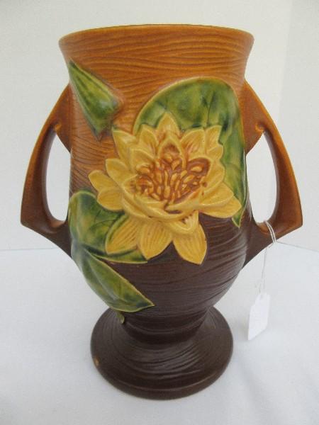 Roseville Pottery Water Lily Pattern Brown Glaze #78-9" Double Handled Vase