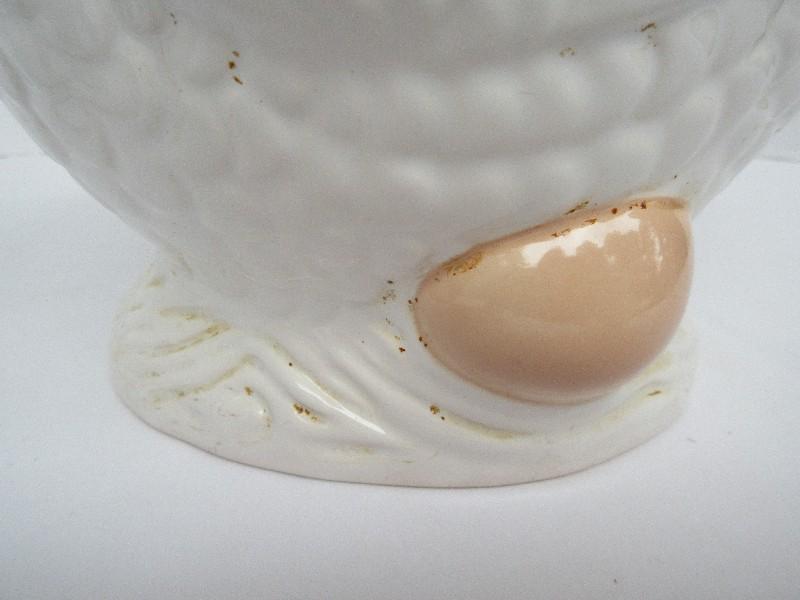 Gallery Originals Ceramic Hen w/ Egg & Bow Cookie Jar