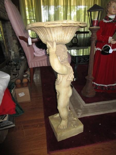 Standing Cherub w/ Bird Bath Top Garden Décor