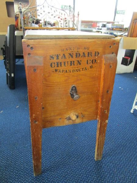 Standard Churn Co. No.2 7 Gals Vintage Wooden Butter Churn, Iron/Wood Handle