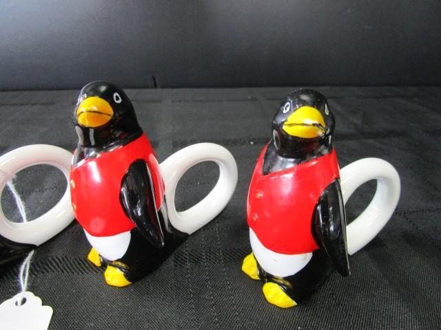 Hallmark Ceramic Snowball/Penguin Salt/Pepper Shaker w/ Base & 4 Penguin Napkin Holders