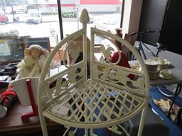 4 Tier White Metal Corner Shelving, Lattice Design, Curled Leaf/Pineapple Finial Sides