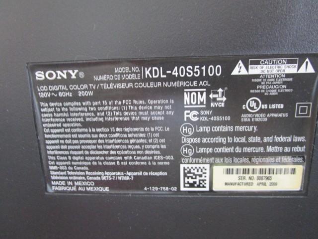 Sony Bravia LCD Color TV HD, 40" Corner-To-Corner