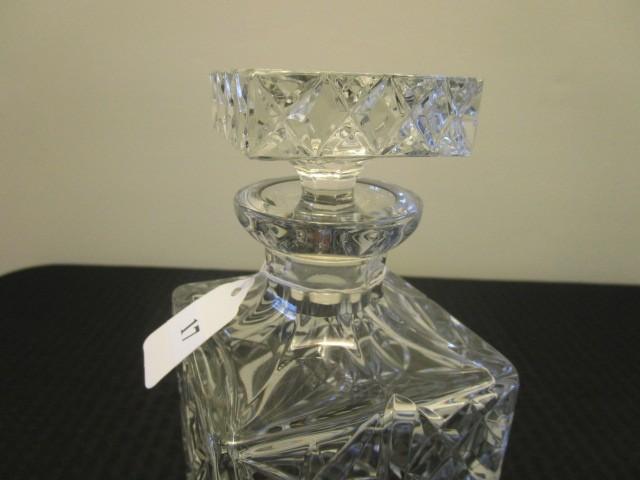 Lead Crystal Glass Star/Prescut Design Decanter, Star Cut Stopper/Base