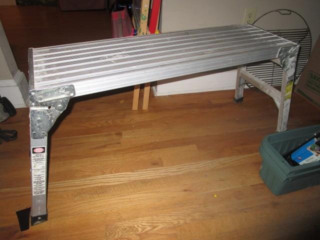 Folding Metal Work Bench