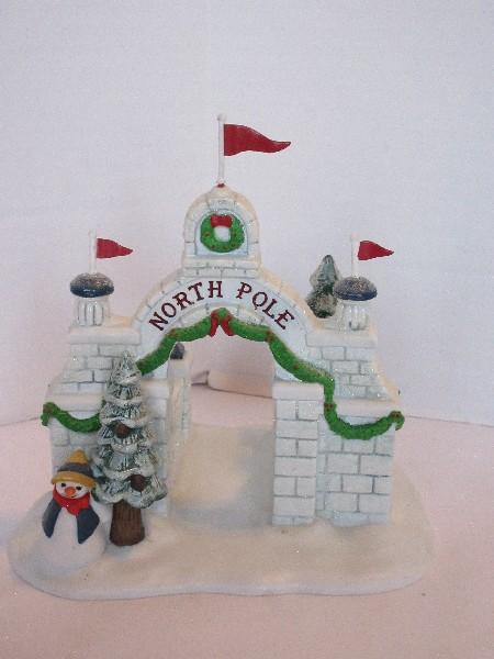 Department 56 North Pole Series Heritage Village Collection "North Pole Gate"