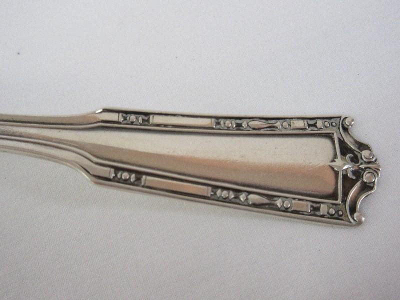 International Silver Co. Sterling Nathan Hale 1912 Pattern Table Serving Spoon