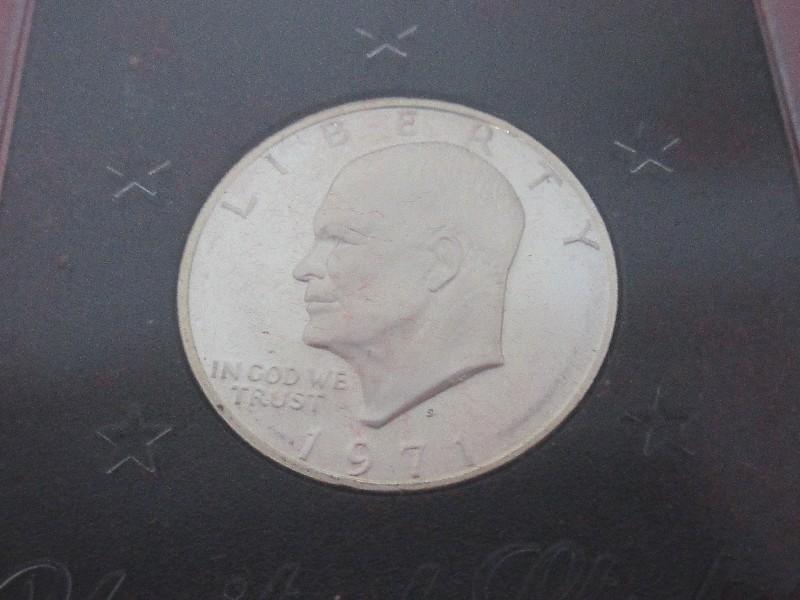 1971 Eisenhower United States Proof Dollar Coin Mint Marks in Case