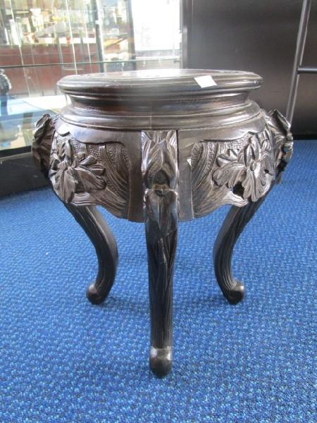 Black Wooden Vase Stand Asian Design Motif w/ Oak Leaf Trim/Legs w/ Curled Feet