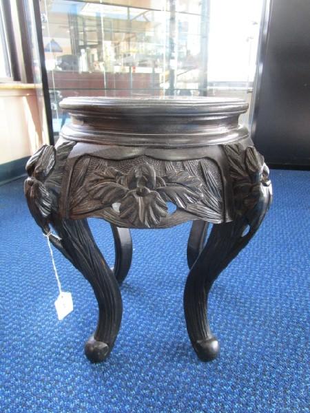 Black Wooden Vase Stand Asian Design Motif w/ Oak Leaf Trim/Legs w/ Curled Feet