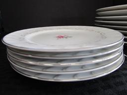 Royal Swirl Fine China Japan Rose Pattern Ceramic Lot - 8 Plates 10 1/4", 5 Plates 7 1/2" D