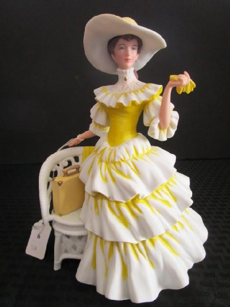 Avon Presidents Club Porcelain/Ceramic Figurine Yellow Dress 1990 'Mrs. P.F.E. Albee' Award