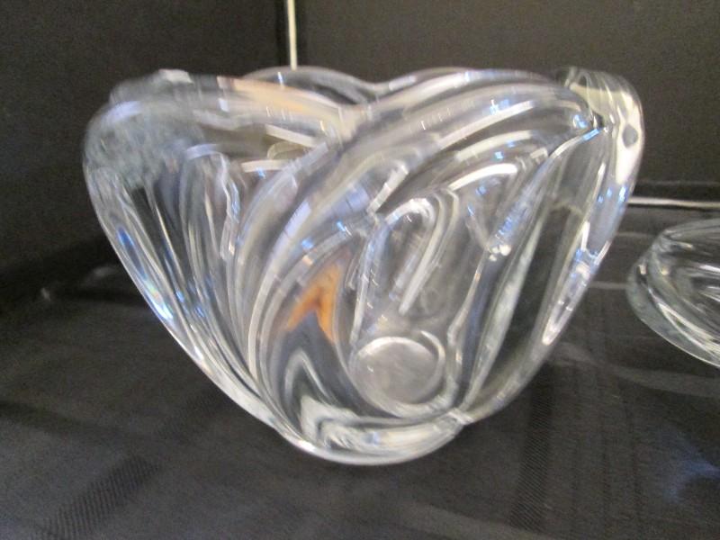 Art Vannes France Lead Crystal Clear Vase Scalloped/Curved Design w/ Underplate
