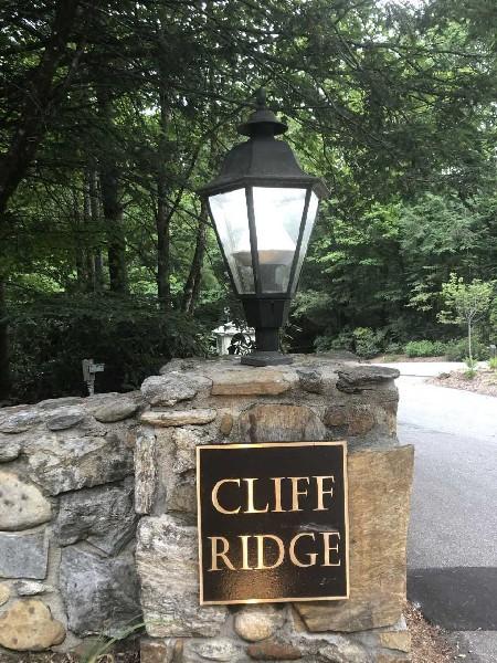 CLIFF RIDGE IN CAESARS HEAD, 11 BIRCHBEND, CLEVELAND, SC 29635