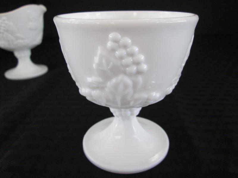 Milk Glass Sugar/Creamer Grape/Leaf Motif Pattern