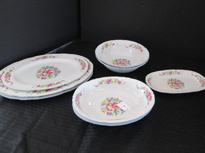 Johann Haviland Bavaria 18 Floral Center/Band Pattern China 2 Casseroles Bowls 9 7/8" L