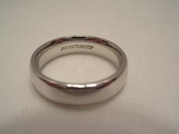 AK Jewelry Atasay Kyuymculuk 18k Band Ring