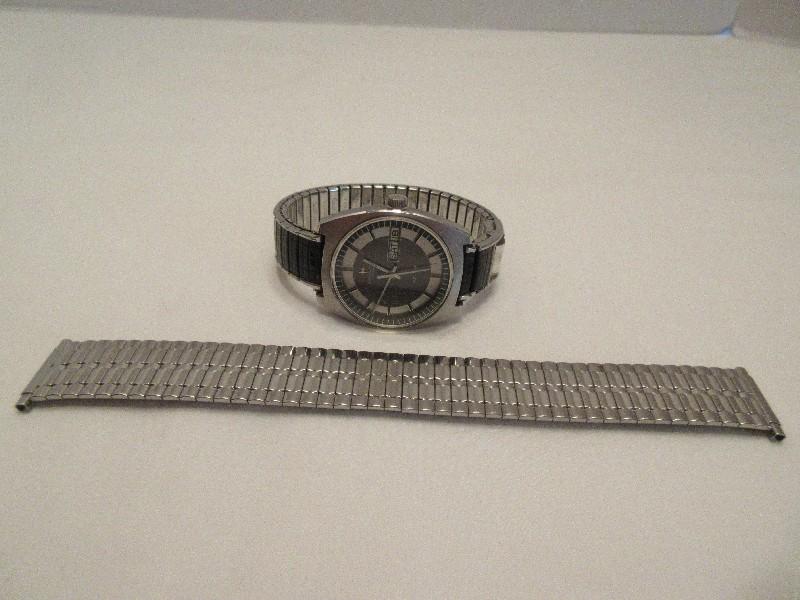 Hamilton Automatic HF-36 Men's Wrist Watch w/ Day & Date Display Stainless Steel