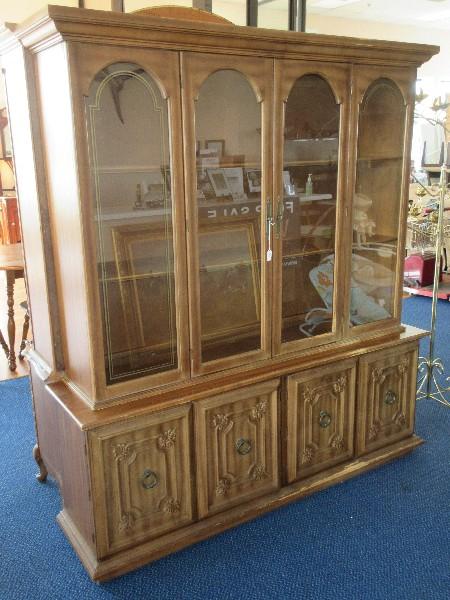Classic Italian Provincial Style China Cabinet w/ Arched Door Panels on 4 Panel Doors Base
