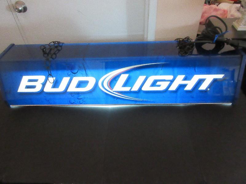 Too Cool Bud Light Billiard Pool Table/Man Cave Hanging Light Fixture © 2010 Anheuser-Busch